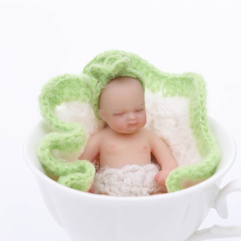 Cloveray Lifelike Silicone Reborn Girl Baby Doll 4Inch