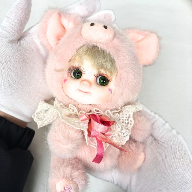 Cloveray 8 Inch High-Quality porcelain Cheeks Plush Pink Pig Hat Doll