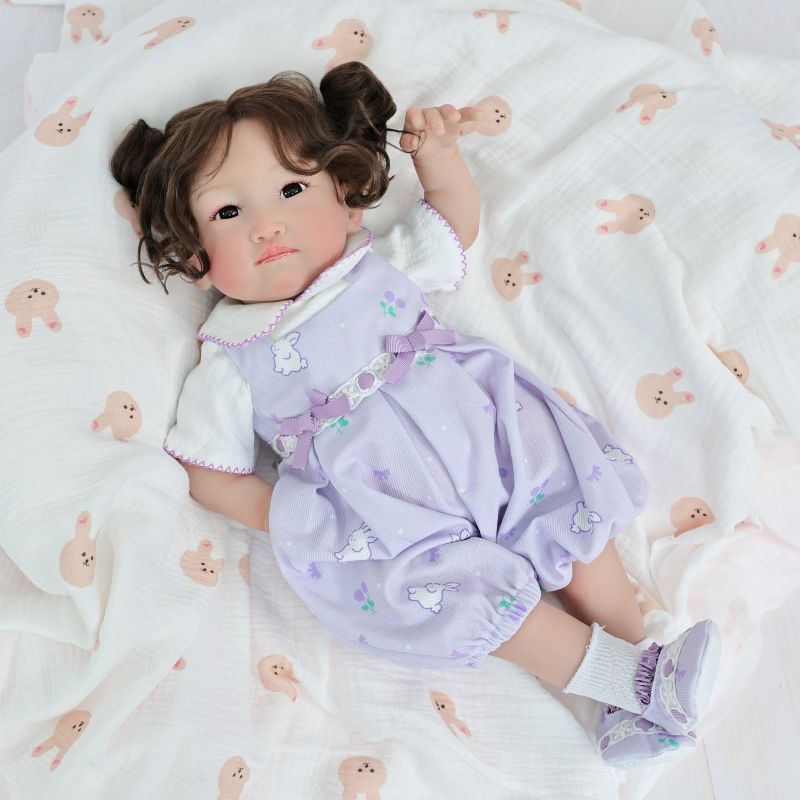 Cloveray 22-Inch Full-Body Vinyl Simulation Doll | Hand-Painted Makeup & Articulated Joints | Light Purple Cartoon Overalls Set