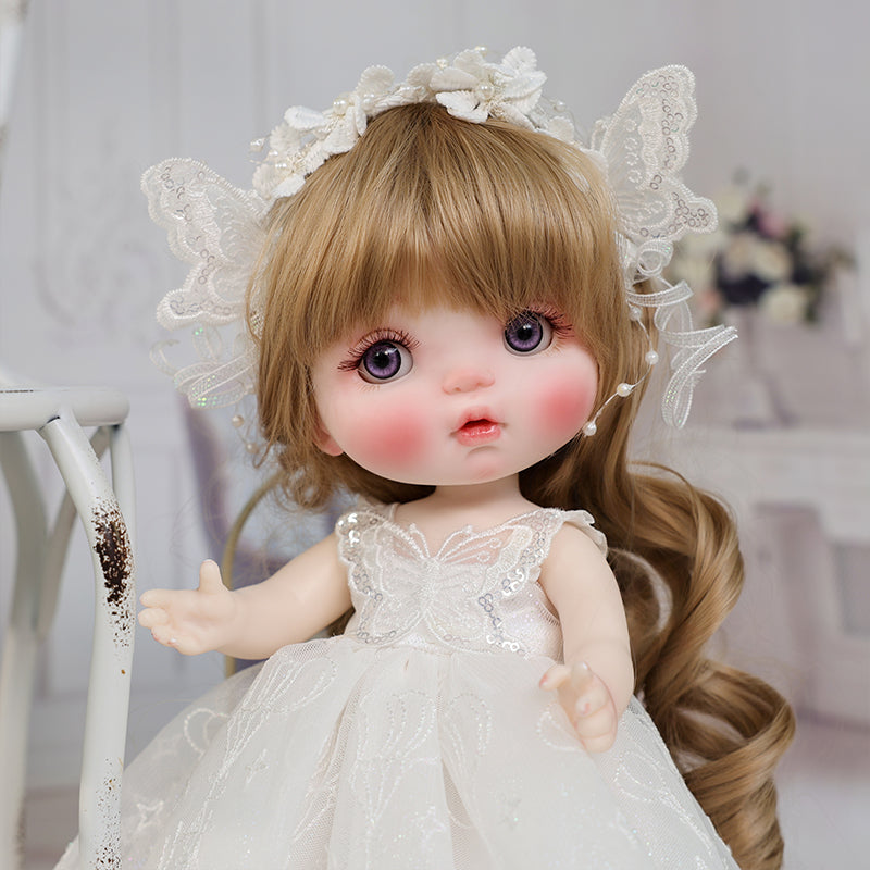 Cloveray 10-Inch Little Princess Vinyl Doll