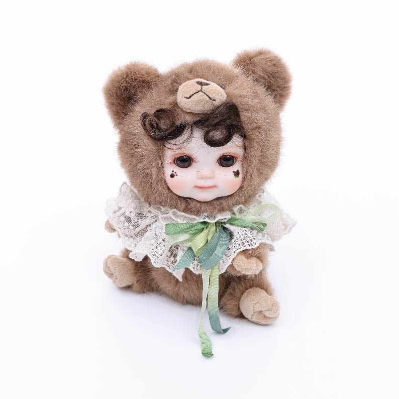 Cloveray 8 Inch High-Quality porcelain Cheeks Plush Brown Bear Hat Doll.