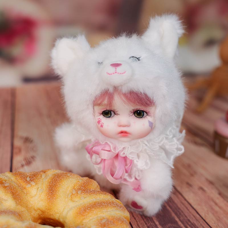 Cloveray 8 Inch High-Quality porcelain Cheeks Plush White Fox Hat Doll.