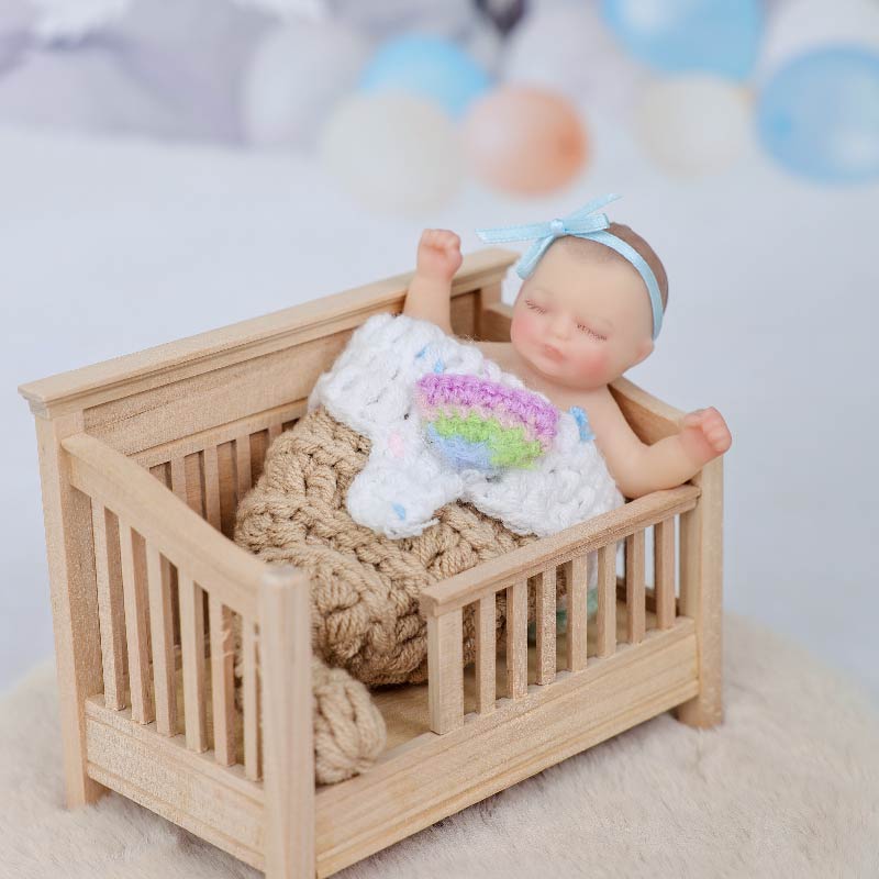 Cloveray Lifelike Silicone Reborn Girl Baby Doll 4Inch