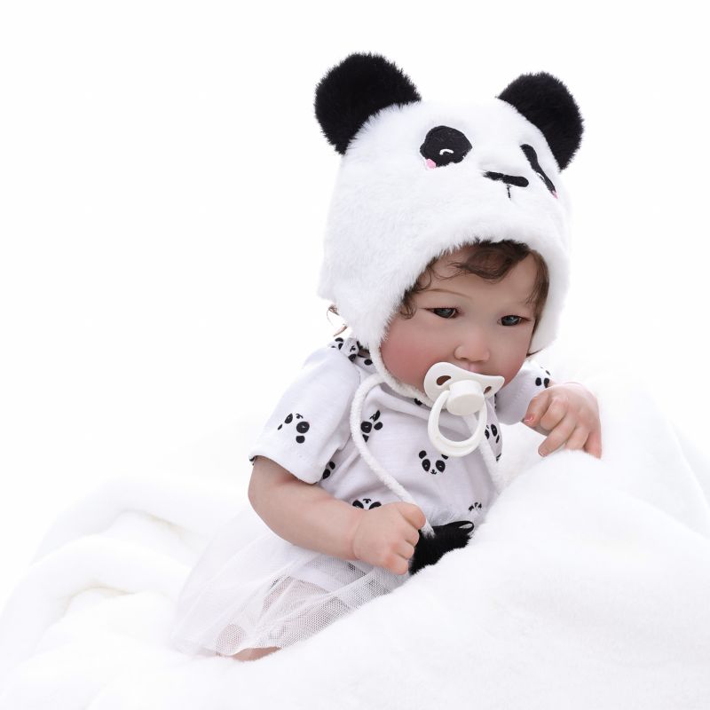 Cloveray 22-Inch Full-Body Vinyl Simulation Doll | Hand-Painted Makeup & Articulated Joints | Panda-Themed Plush Outfit