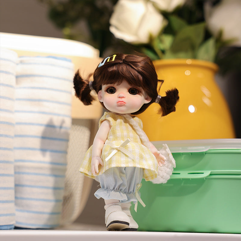 Cloveray 6-Inch Porcelain Doll · Handmade Collectible Edition