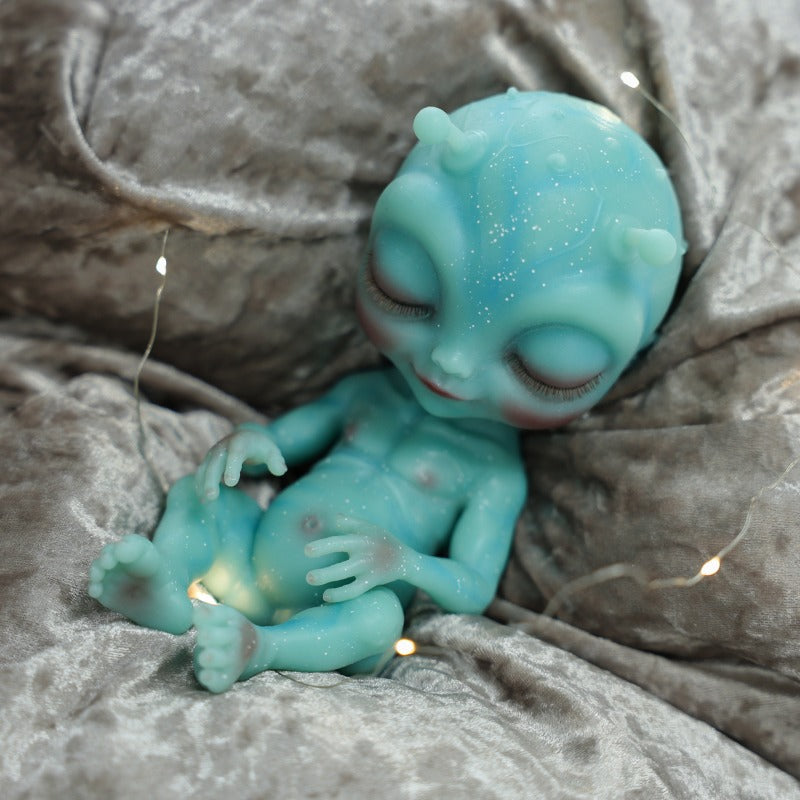 9-Inch Silicone Alien Baby Doll: Glittery Teal Newborn Alien Collectible (Realistic Soft Silicone Toy)