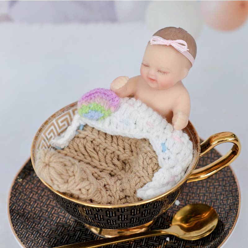 Cloveray Lifelike Silicone Reborn Girl Baby Doll 4Inch