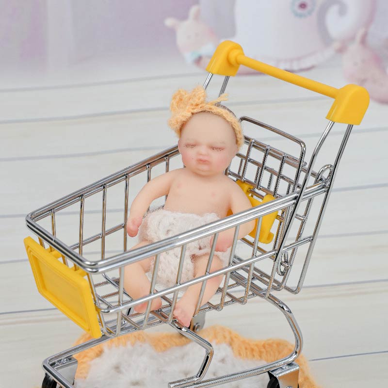 Cloveray Lifelike Silicone Reborn Girl Baby Doll 4Inch