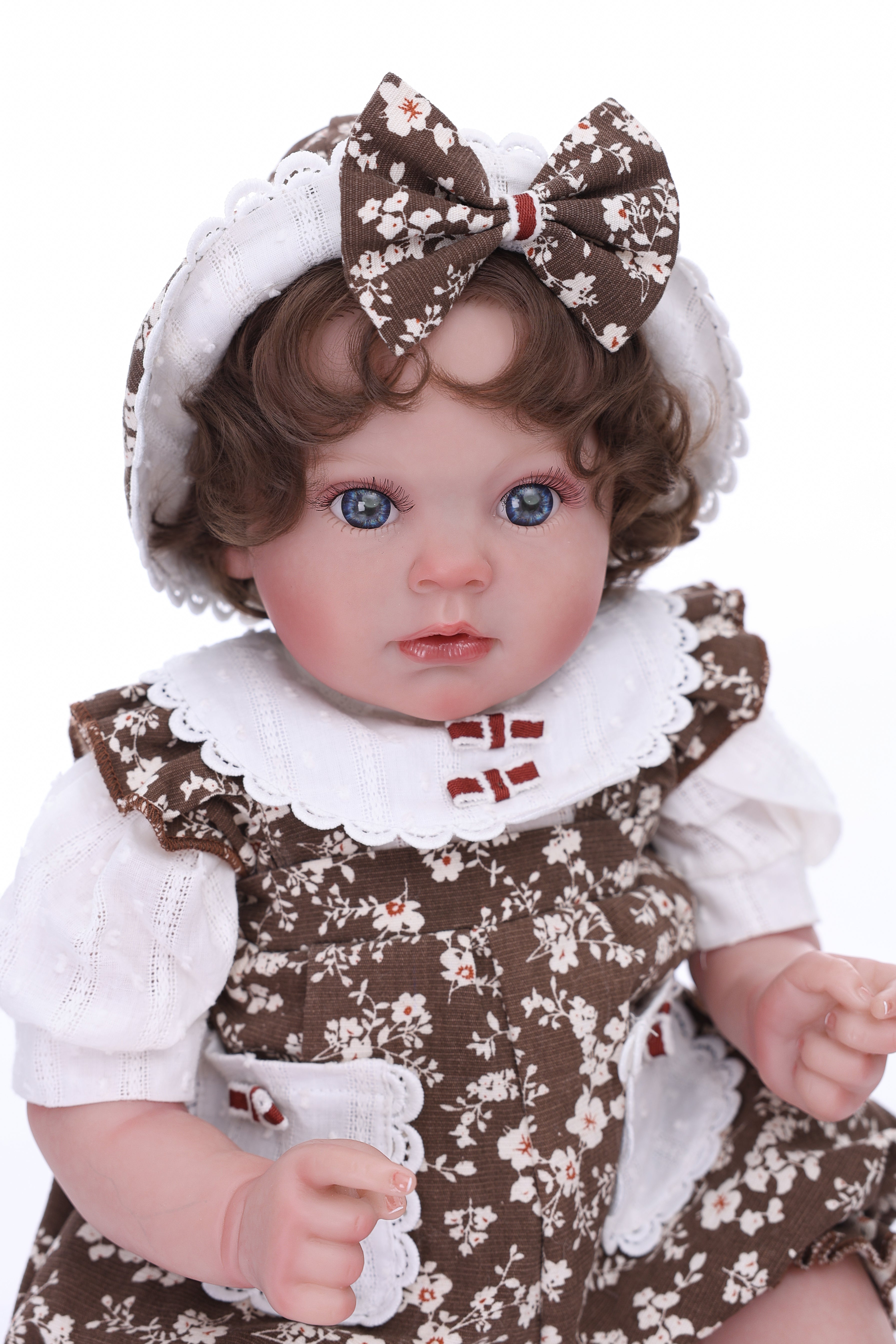 Cloveray 24-inch vinyl reborn doll with acrylic eyes