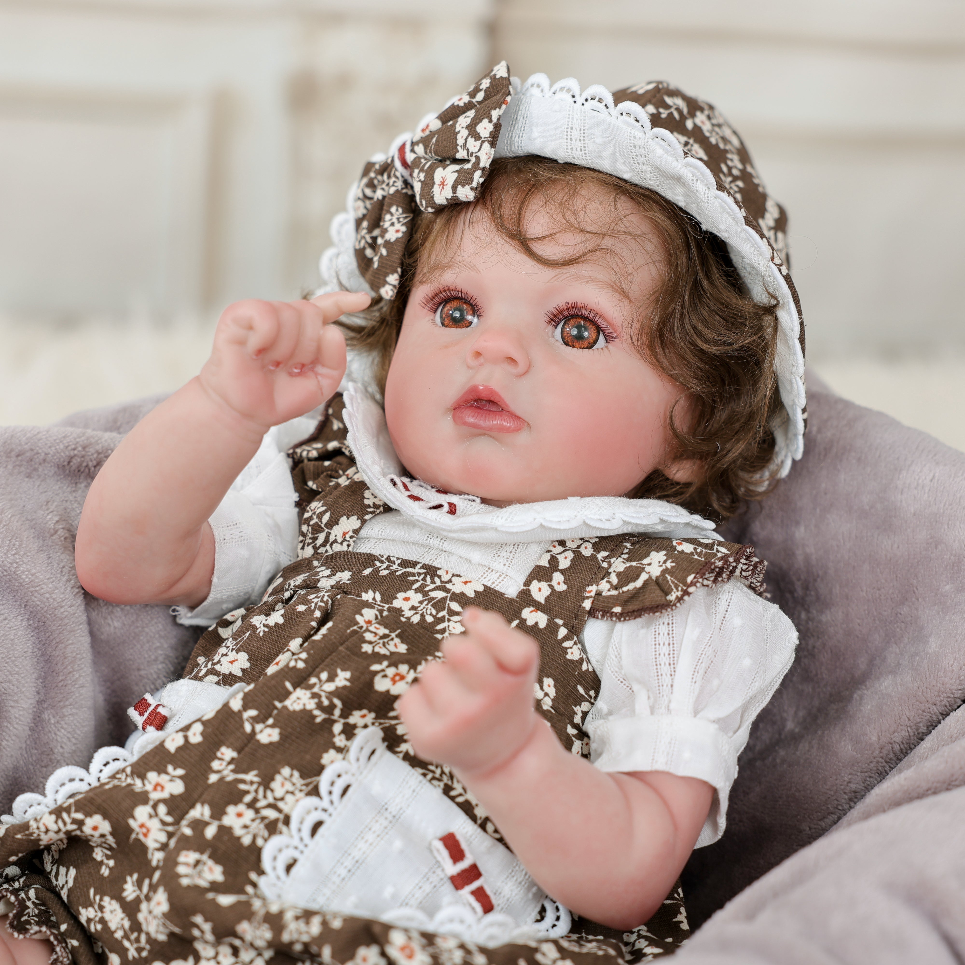Cloveray 24-inch vinyl reborn doll with acrylic eyes
