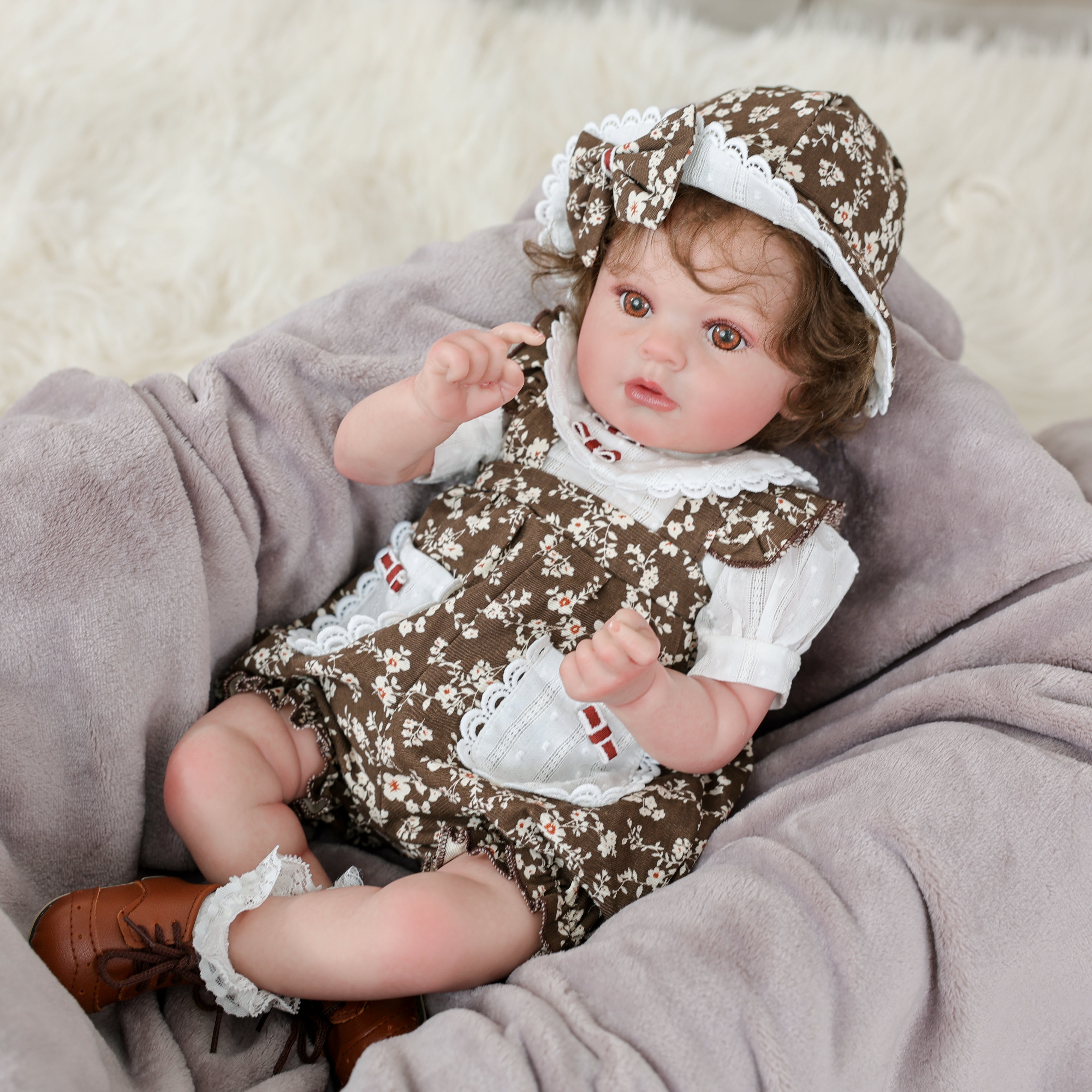 Cloveray 24-inch vinyl reborn doll with acrylic eyes