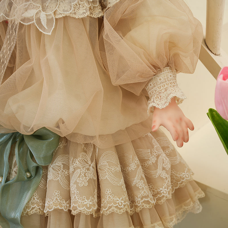 bisque vintage dolls